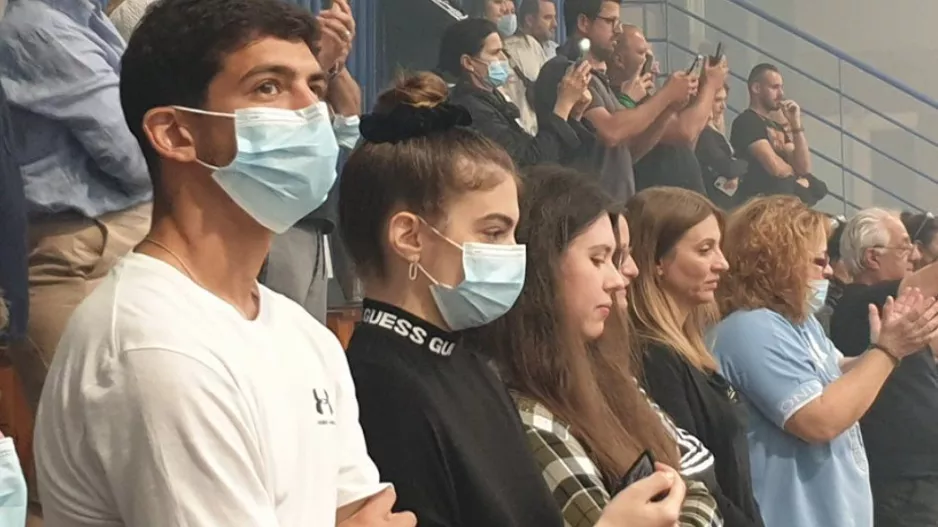 Πέτρος και Έλενα (Απόλλων)