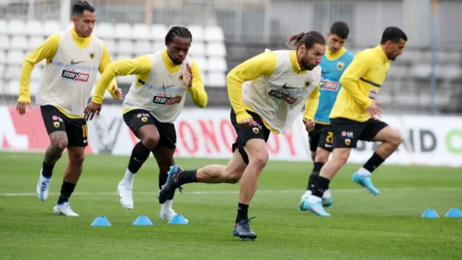 AEK: Κανονικά στη προπόνηση Αραούχο, Κριχόβιακ, Τζαβέλλας