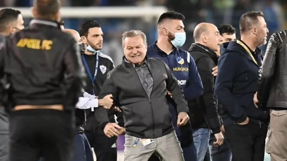Πρόδρομος Πετρίδης... μαινόμενος! (φώτος)