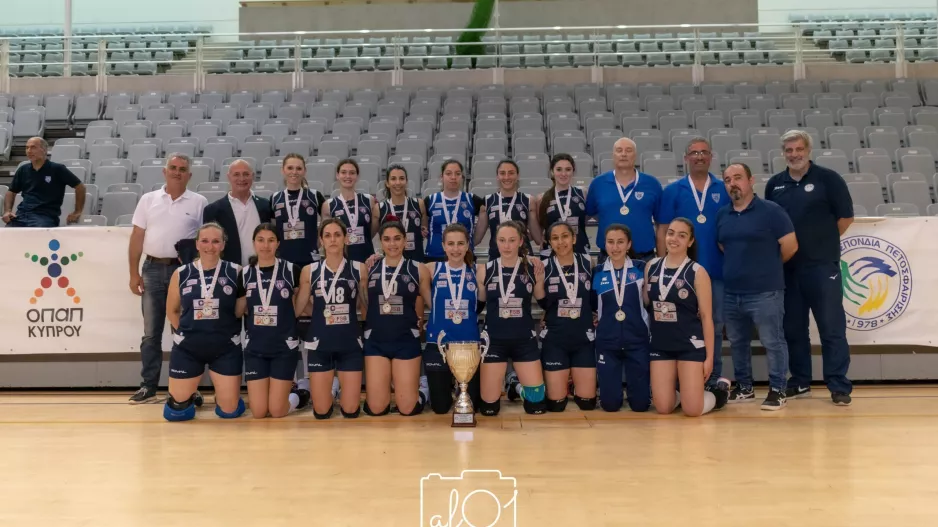 Kυπελλούχος Β Κατηγορίας Γυναικών το UCLan Cyprus ΘΟΙ Αυγόρου