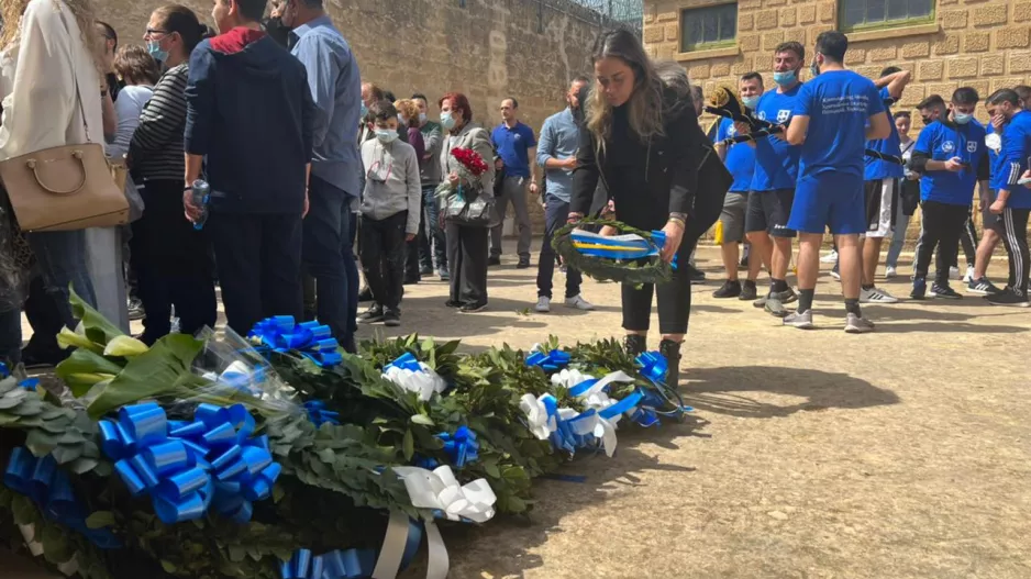 Στα φυλακισμένα μνήματα το ΑΠΟΕΛ 