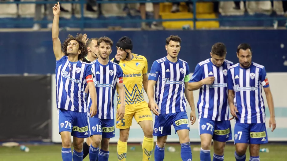 Αλλαγές στην μεσοεπιθετική γραμμή;