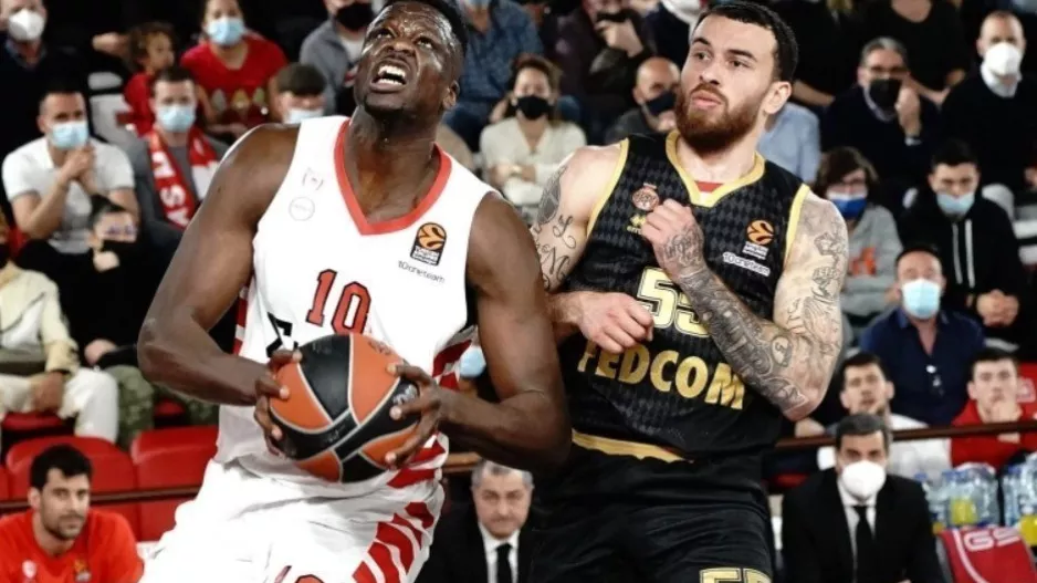 ΟΡΙΣΤΙΚΟ/ Με Μονακό στα playoffs ο Ολυμπιακός!