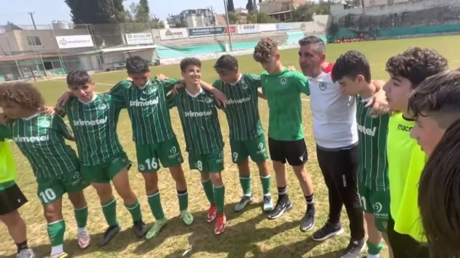 Ομόνοια Κ15 - Η ομιλία του κόουτς: "Να κρατηθείς πρωταθλητής με χαρακτήρα πρωταθλητή" (Βίντεο)