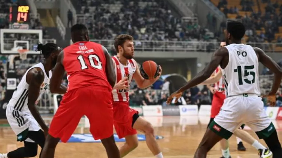 Ρεκόρ καριέρας στο ΟΑΚΑ για τον Βεζένκοφ