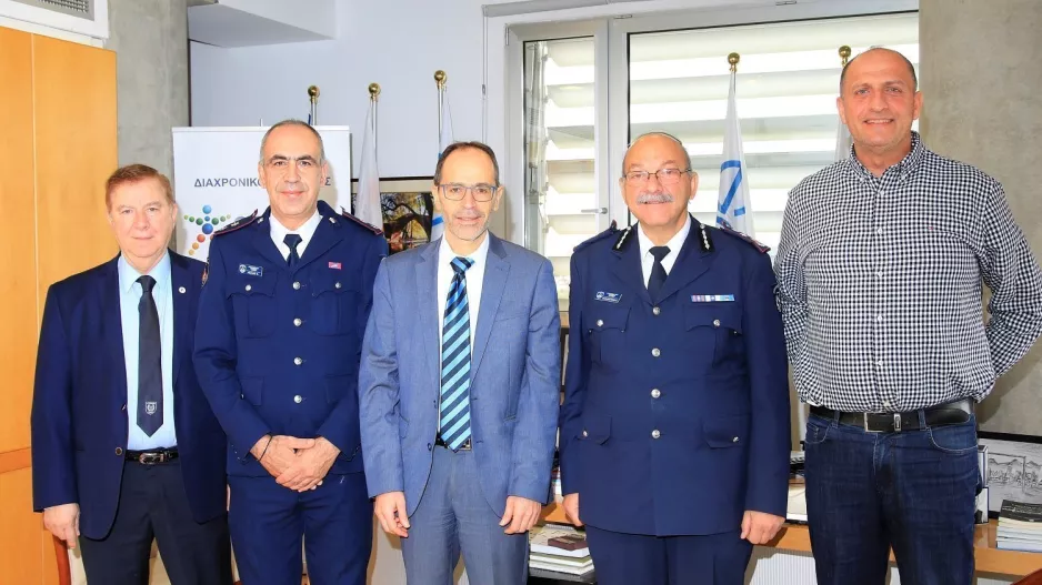 Πρόεδρος της ΚΟΕ: Συνάντηση με τον Αρχηγό της Πυροσβεστικής Υπηρεσίας 