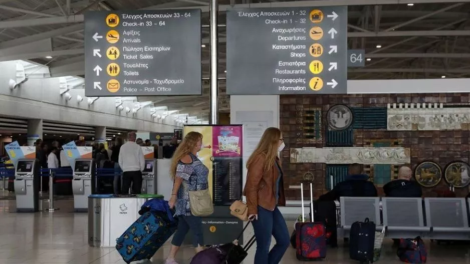 Προσπάθησε να φύγει από την Κύπρο με διαβατήριο άλλης γυναίκας