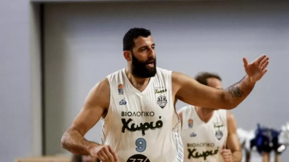 Μπουρούσης: «Θέλουμε να δημιουργήσουμε κάτι πολύ όμορφο και υγιές»