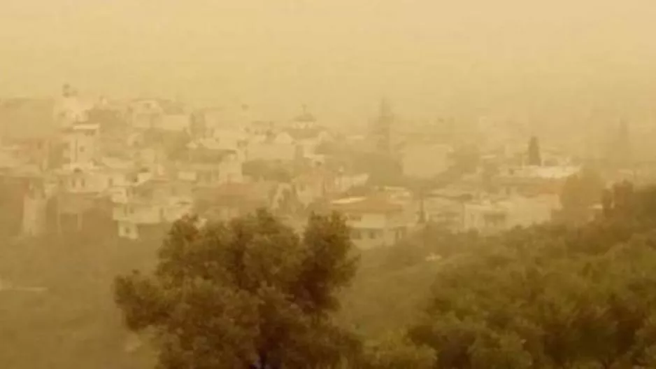 «Πνίγεται» στη σκόνη η Κύπρος! 
