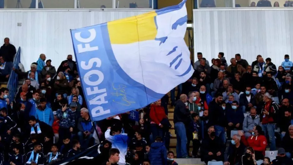 Ξανά στο λεωφορείο οι Παφίτες