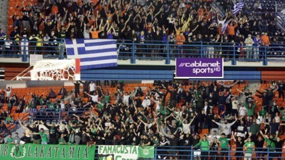 Ομόνοια-ΑΠΟΕΛ: Η "μάχη" της κερκίδας! (φώτος)