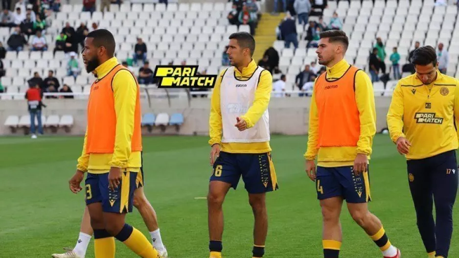 Mε Μεντόγεβιτς, Τεϊσέιρα και "Μίλι" η ΑΕΛ!