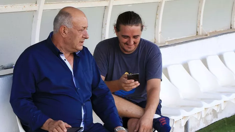 Βολές... Άχνας 