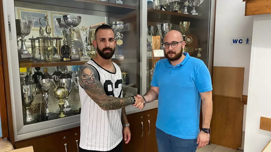 Συμφωνία με... Χρίστο Ηλία