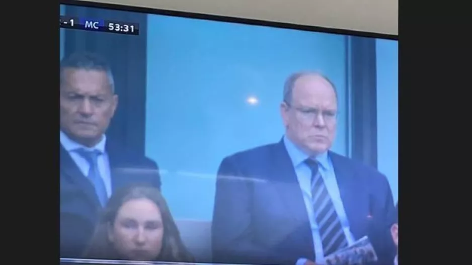 Ο Τζον με τον Πρίγκιπα Αλβέρτο στο West Ham-City!