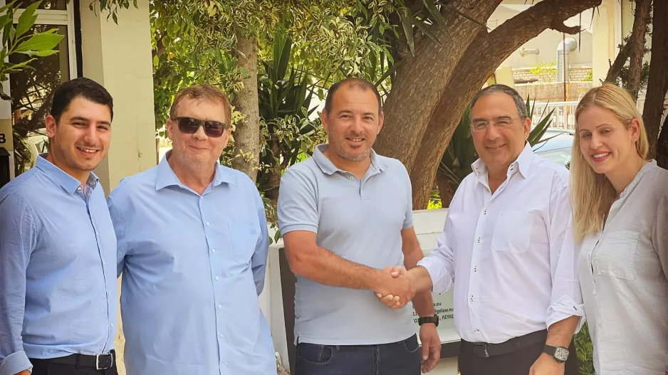 Επίσημο-Βγήκε και η ΦΩΤΟ: Εποχή Χρύση!