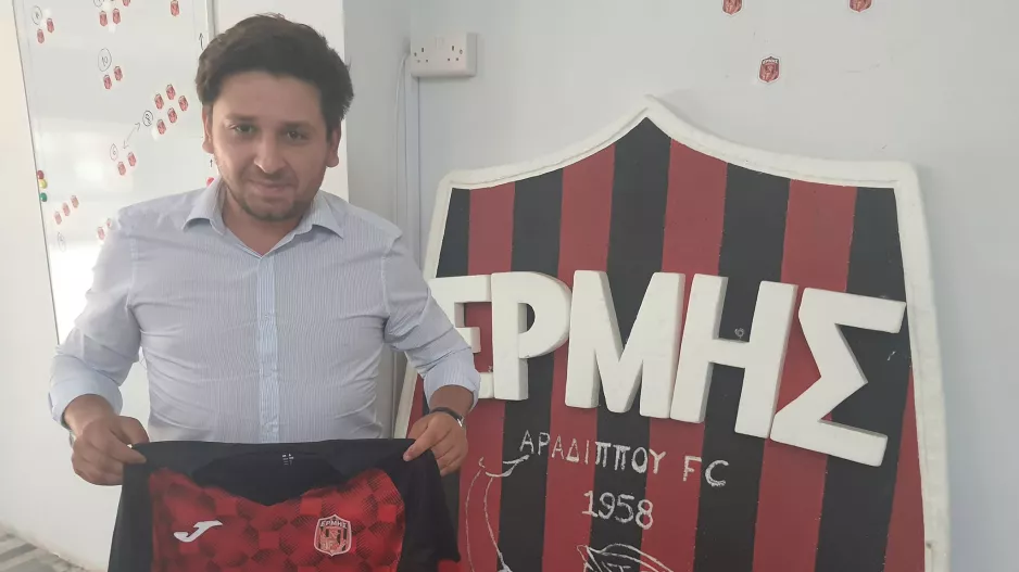 Συμφωνία με RB AGENCY... 
