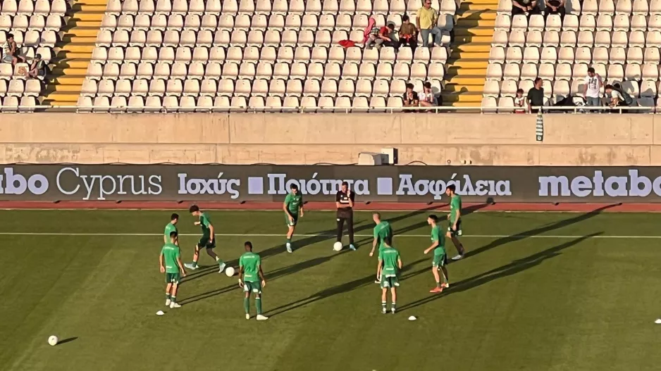 Η εντεκάδα του Νιλ Λένον/Εννέα αλλαγές
