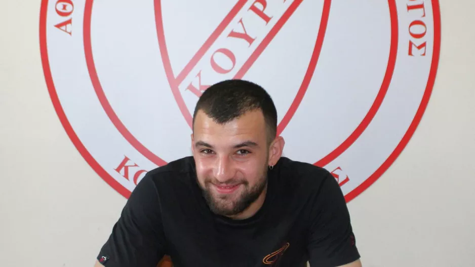 Ανανέωσε και για 3η σεζόν!