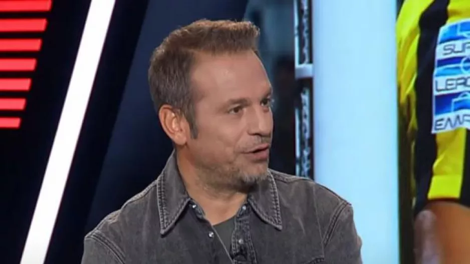 Ντέμης: "Έπρεπε να κερδίσει η ΑΕΚ - Τρομερή διαχείριση από τον Λουτσέσκου"