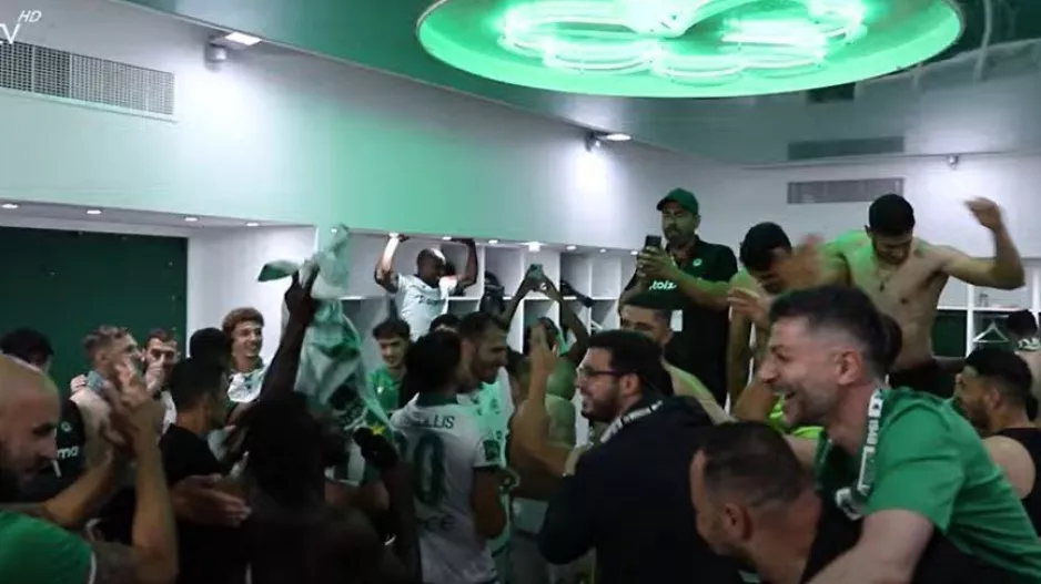 ΒΙΝΤΕΟ ΟΜΟΝΟΙΑ/Παρακάμερα: Ο... χαμός στα αποδυτήρια και όχι μόνο!