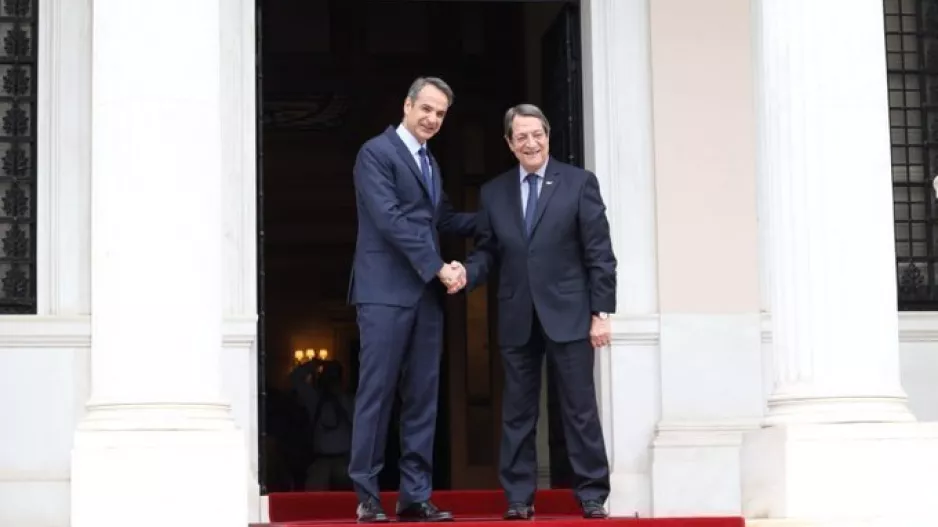 Νίκαρος με "Μήτσο"