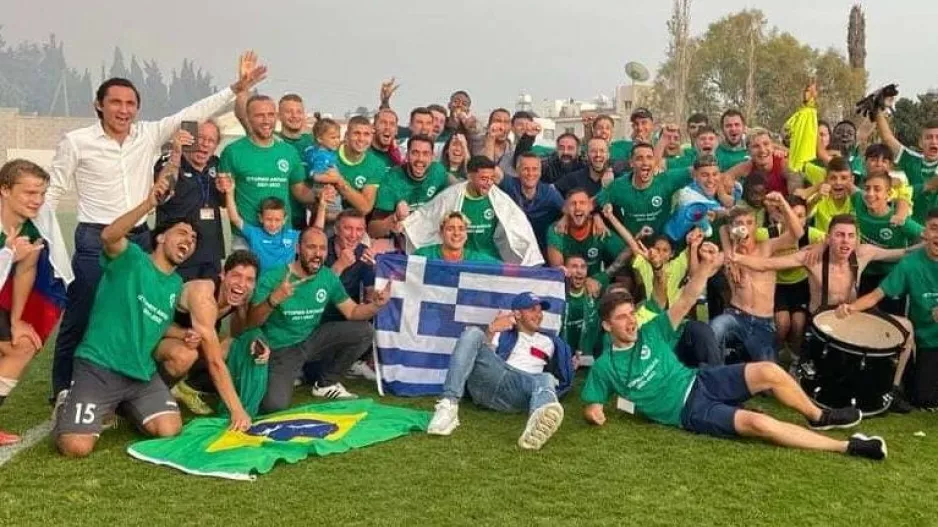 Το "πάρτι" του Ακρίτα! (φώτος)