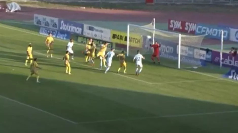 ΒΙΝΤΕΟ/Tο 1-0 με κεφαλιά Κβίντα