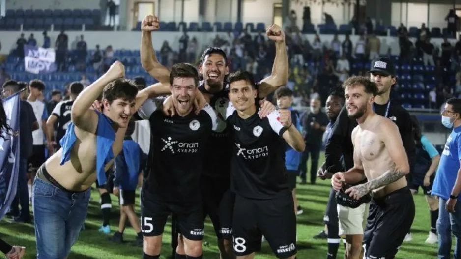 Ξέφρενο γλέντι στο Δασάκι! (φώτος)