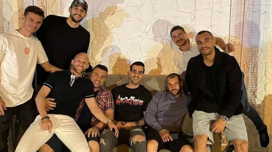 Ανορθωσιάτικη έξοδος και... "ποιοτικά"! 