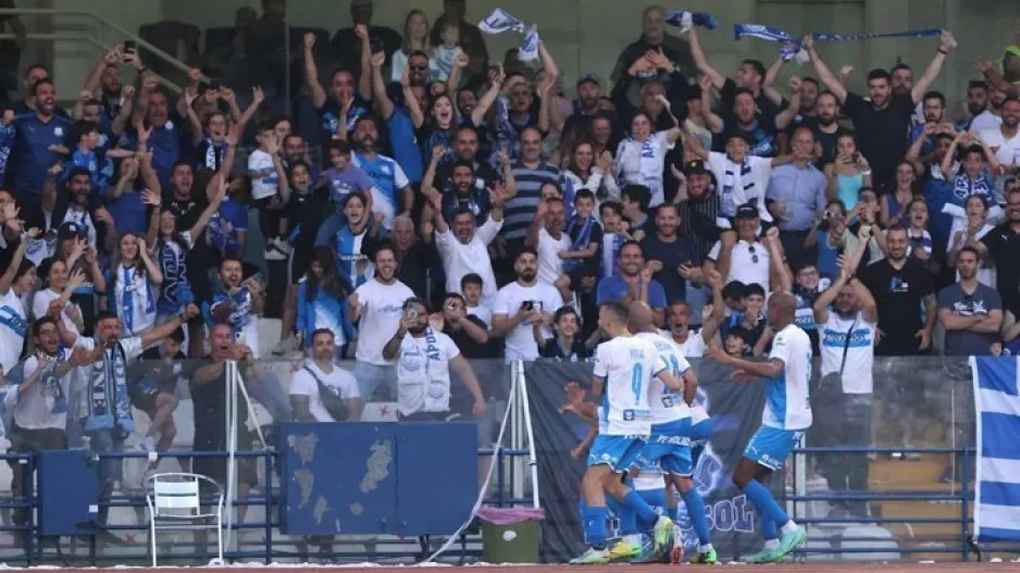 ΑΠΟΛΛΩΝ ΘΡΥΛΟΣ ΠΡΩΤΑΘΛΗΜΑ!! (φώτος)