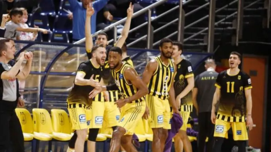 Φουλάρει ενόψει Παναθηναϊκού χωρίς τον  Κέλι