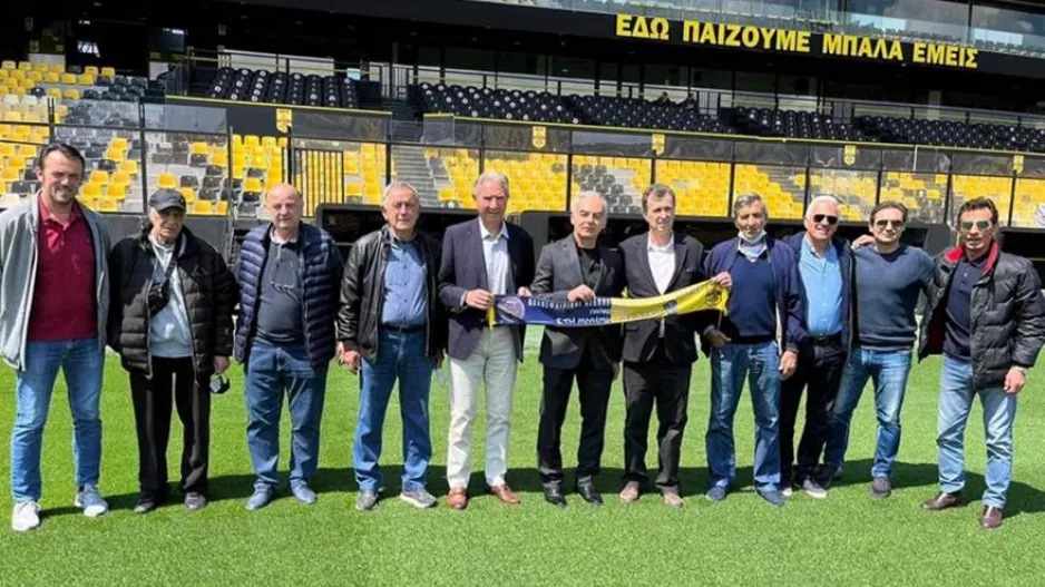 Συγκινητική κίνηση των βετεράνων του Άρη προς τον πατέρα του Άλκη