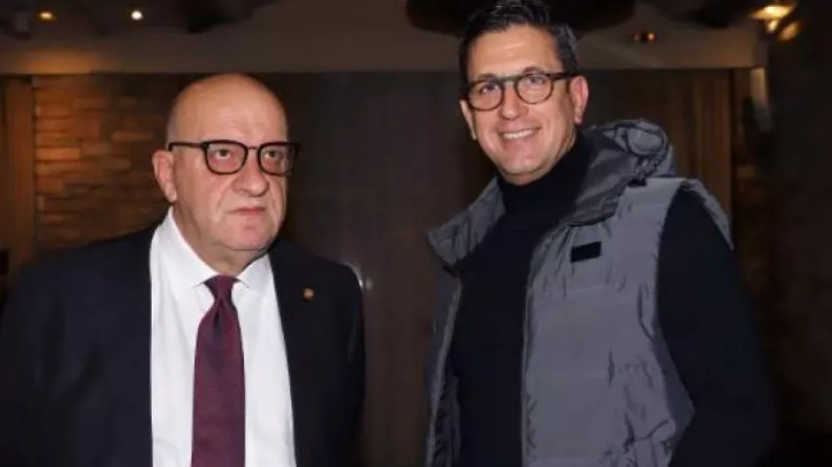 Κούμας € 8,000,000;