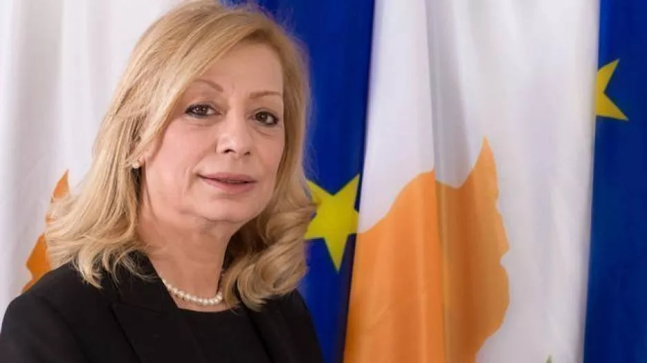 Σε καταστολή στην Εντατική η Ζέτα 