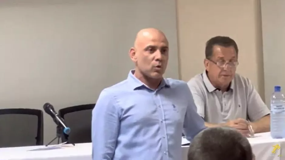 Εγγλέζου: "Συνάντηση με την ΚΟΠ για τους ξένους διαιτητές/Θα είμαι δίπλα σας ό,τι ώρα με χρειαστείτε" 