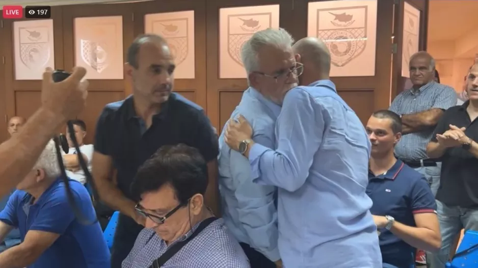 Παραμένει Πρόεδρος των Διαιτητών ο Πάπουτσος! 