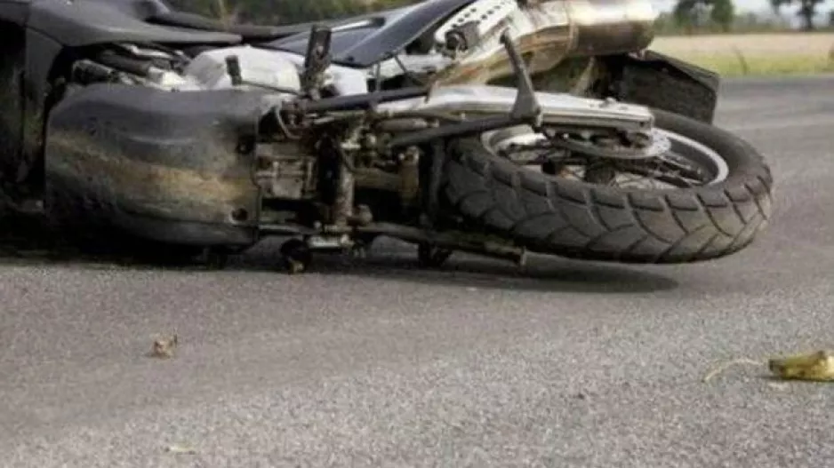Σε κρίσιμη κατάσταση 37χρονος και 30χρονη μετά από τροχαίο