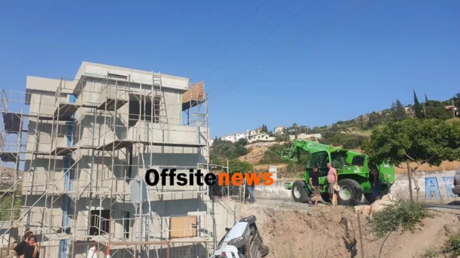 Λεμεσός: Όχημα έπεσε από ύψος - 2 άτομα στο νοσοκομείο