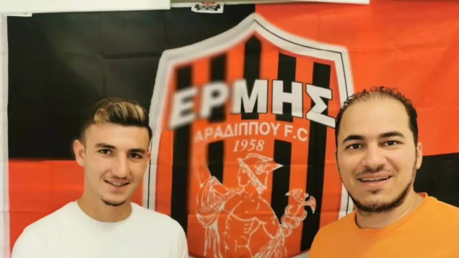 Συνεχίζει με Καφατάρη