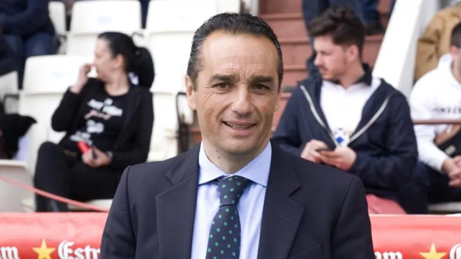 Γνωρίζει καλά... ο Λουίς Όλτρα και άναψε πράσινο φως