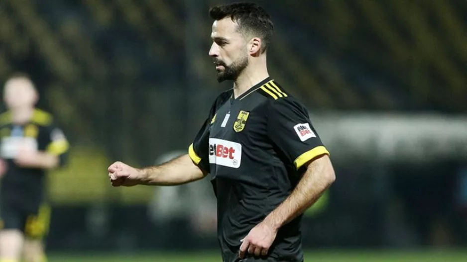 Bruno Gama (33/7)