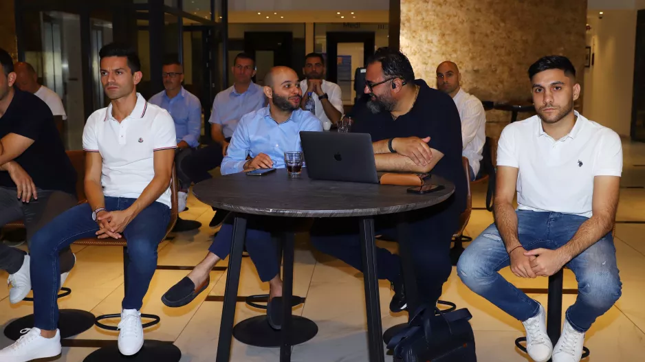 Χαμόγελα / Μαρίνος