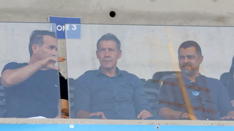 "Μάτια" Ανόρθωσης στην "Αρένα"