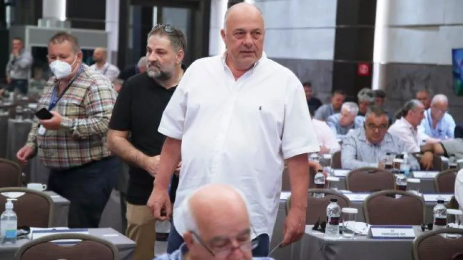 Μπέος κατά Αυγενάκη: "Ποιον ρώτησε για την επαγγελματική διαιτησία, είναι περαστικός από το χώρο"