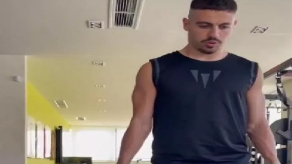 «Λιώνει» στο γυμναστήριο ενόψει προετοιμασίας ο Γαλανόπουλος