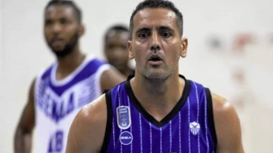 Τέλος ο Παντούρης