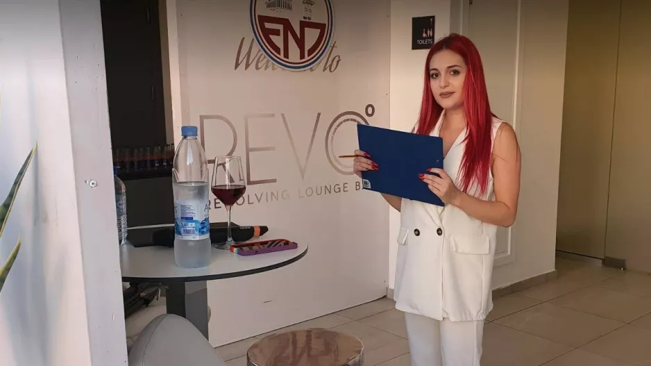 Η Νέλλη μόνο Ένωση 
