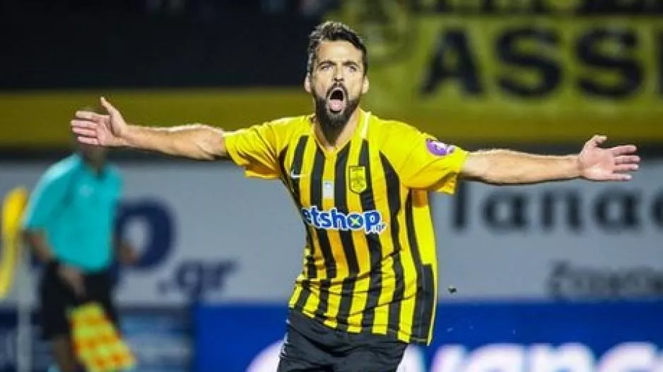 Ελεύθερος... παικταράς!