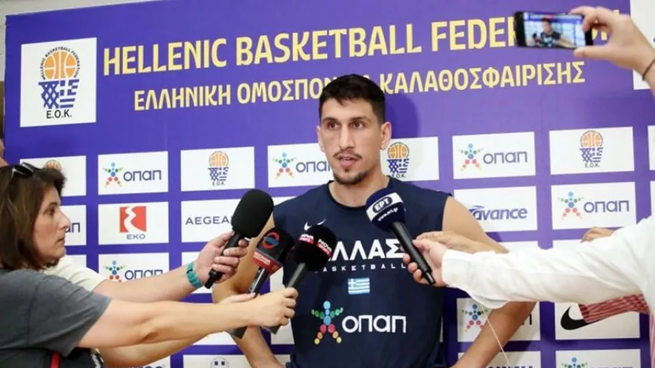 Λαρεντζάκης: «Είμαστε έτοιμοι, αν είμαστε συγκεντρωμένοι δεν θα έχουμε πρόβλημα»